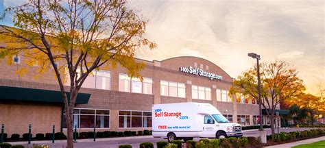 1800 self storage oak park mi|1